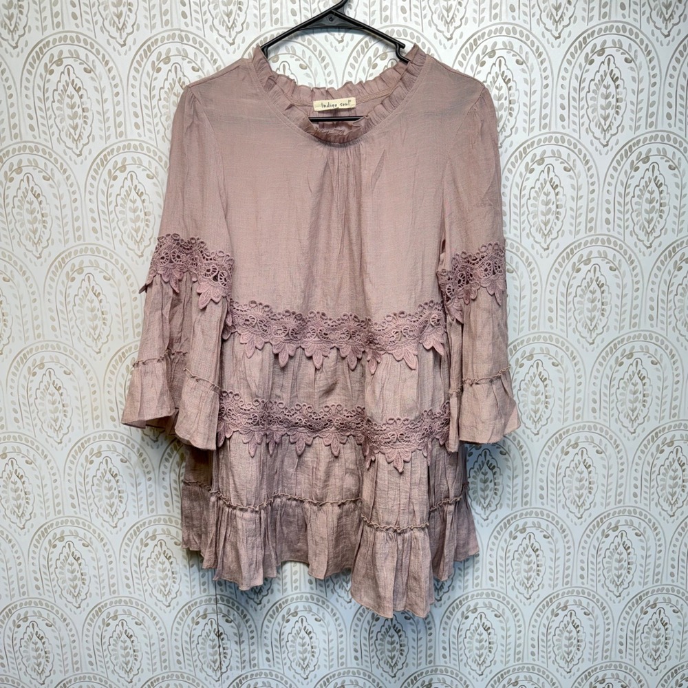 Indigo Soul Blouse Women‎ Small Pink Boho Crochet Lace Tiered Ruffle Bell Sleeve